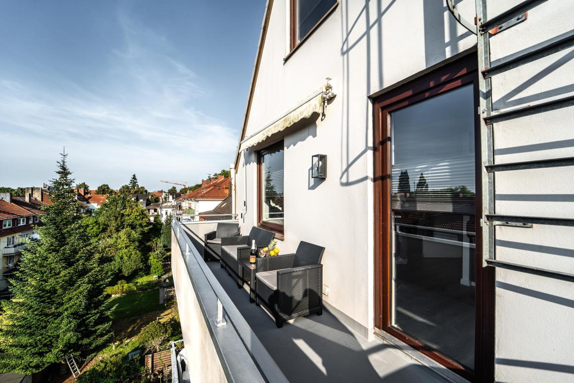 Stern Blick - Maisonette, Balkon, Zentral In BRE